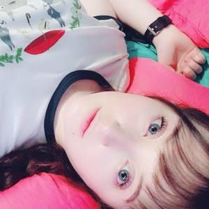 Meet your Posher, Alexandria